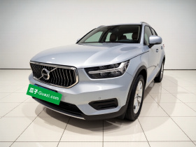 沃尔沃XC40(进口) 2019款 T4 四驱子夜亚马逊蓝