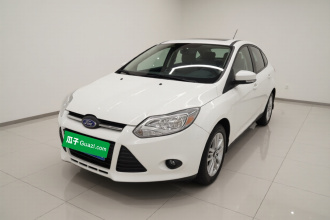 福特 福克斯 2012款 三厢 1.6L 自动舒适型