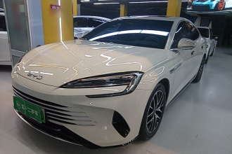 比亚迪 海豹07 DM-i 2025款 DM-i 1.5L 125km 豪华型