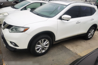 日产 奇骏 2015款 2.0L CVT舒适MAX版 2WD