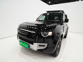 路虎卫士 2022款 90 2.0T P300 虎威雄心版