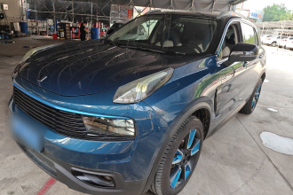 领克01 2017款 2.0T 两驱耀Pro版