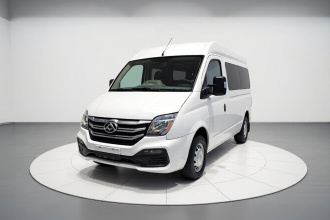 上汽大通MAXUS 新途V80 2018款 2.5T 6挡手动傲运通短轴中顶5-6座