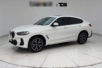宝马X4 2022款 xDrive 25i M运动套装