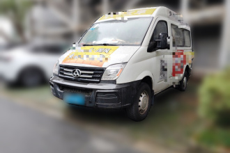 上汽大通MAXUS 新途V80 2016款 2.5T AMT傲运通国V短轴低顶6座