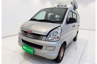 五菱汽车 五菱荣光 2014款 1.2L S 基本型