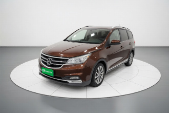 宝骏730 2019款 1.5L 手动时尚型 7座 国V