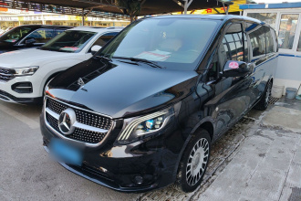 奔驰 威霆 2021款 2.0T 精英版 7座