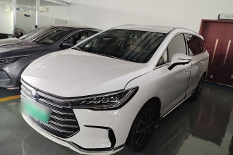 比亚迪 宋MAX新能源 2022款 DM-i 105KM 尊荣型