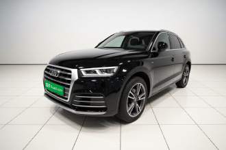 奥迪Q5L 2020款 40 TFSI 荣享时尚型
