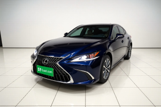 雷克萨斯ES 2022款 300h 卓越版