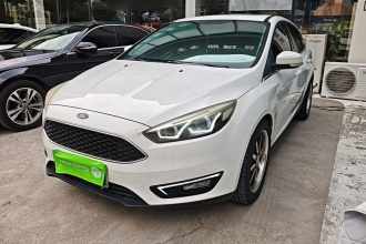 福特 福克斯 2017款 两厢 EcoBoost 180 自动精英型