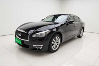 英菲尼迪Q70 2017款 Q70L 2.5L 精英版