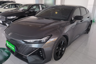 长安UNI-V 2023款 1.5T 尊贵型