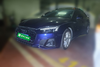 奥迪A5 2021款 Sportback 40 TFSI 时尚致雅型