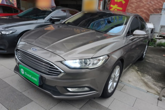 福特 蒙迪欧 2017款 改款 EcoBoost 180 时尚型