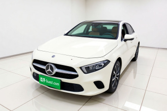 奔驰A级(进口) 2021款 A 200 动感型