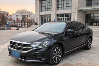 大众 帕萨特 2023款 改款 380TSI 豪华版