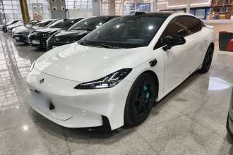 昊铂GT 2023款 710后驱超充Max版