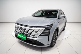 长安CS75 PLUS 2025款 第四代 1.5T 新蓝鲸 智慧旗舰型