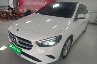 奔驰B级 2021款 B 200 时尚型