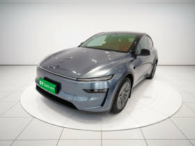 特斯拉 Model Y L 2025款 长续航全轮驱动版