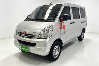 五菱汽车 五菱荣光S 2023款 1.5L 基本型 5/7座