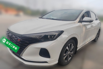 长安 逸动 2021款 PLUS 蓝鲸NE 1.4T GDI DCT尊贵型