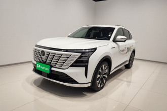 长安CS75 PLUS 2025款 第四代 UItra 2.0T 新蓝鲸 擎云型