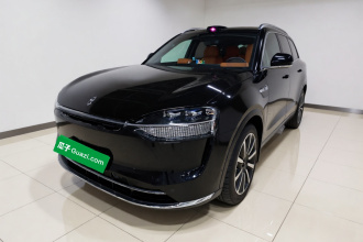 鸿蒙智行 问界M9 2025款 增程 Max版 52kWh 6座版 (192线激光雷达）