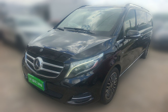 奔驰V级 2018款 V 260 L 尊贵加长版 国VI