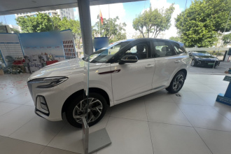 红旗HS3 PHEV 2025款 125km 劲为 200万辆纪念版