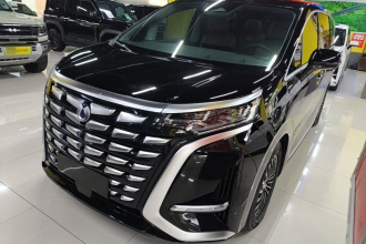 腾势D9 2022款 DM-i 970 四驱尊荣型