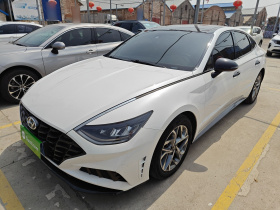 现代 索纳塔 2020款 270TGDi DCT GLS精英版