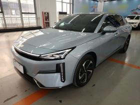 吉利银河 银河L6 2025款 EM-i 140km 星舰版