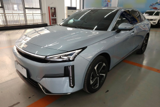 吉利银河 银河L6 2025款 EM-i 140km 星舰版