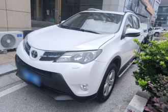 丰田 RAV4荣放 2013款 2.5L 自动四驱精英版