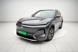 吉利银河 银河星舰7 EM-i 2025款 120km 探索+版