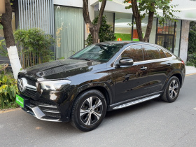奔驰GLE轿跑 2020款 GLE 350 4MATIC 轿跑SUV 时尚型