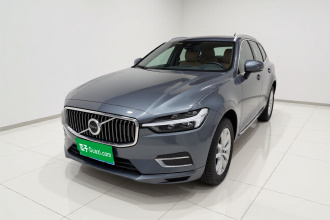 沃尔沃XC60 2021款 T5 四驱智逸豪华版