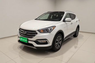 现代 胜达 2017款 2.0T 自动两驱智能型 7座