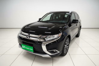 三菱 欧蓝德 2018款 2.0L 两驱嘉乐版 7座