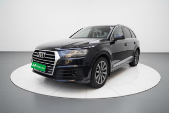奥迪Q7 2018款 45 TFSI 尊贵型