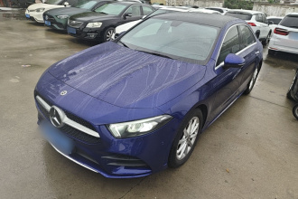 奔驰A级 2020款 改款 A 200 L 运动轿车动感型