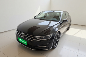 大众 迈腾 2023款 200万辆纪念版 330TSI DSG豪华型