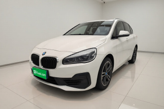 宝马2系旅行车 2019款 218i 尊享型运动套装