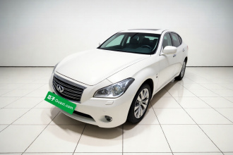 英菲尼迪Q70 2013款 Q70L 2.5L 舒适版