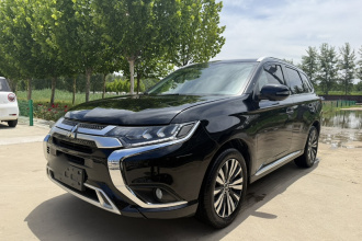 三菱 欧蓝德 2021款 2.4L 四驱致享版 7座