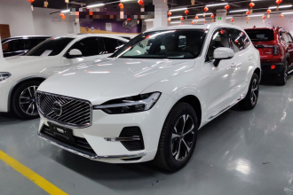 沃尔沃XC60 2026款 B5 四驱智逸豪华版