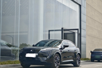 阿维塔11 2024款 630 三激光后驱版